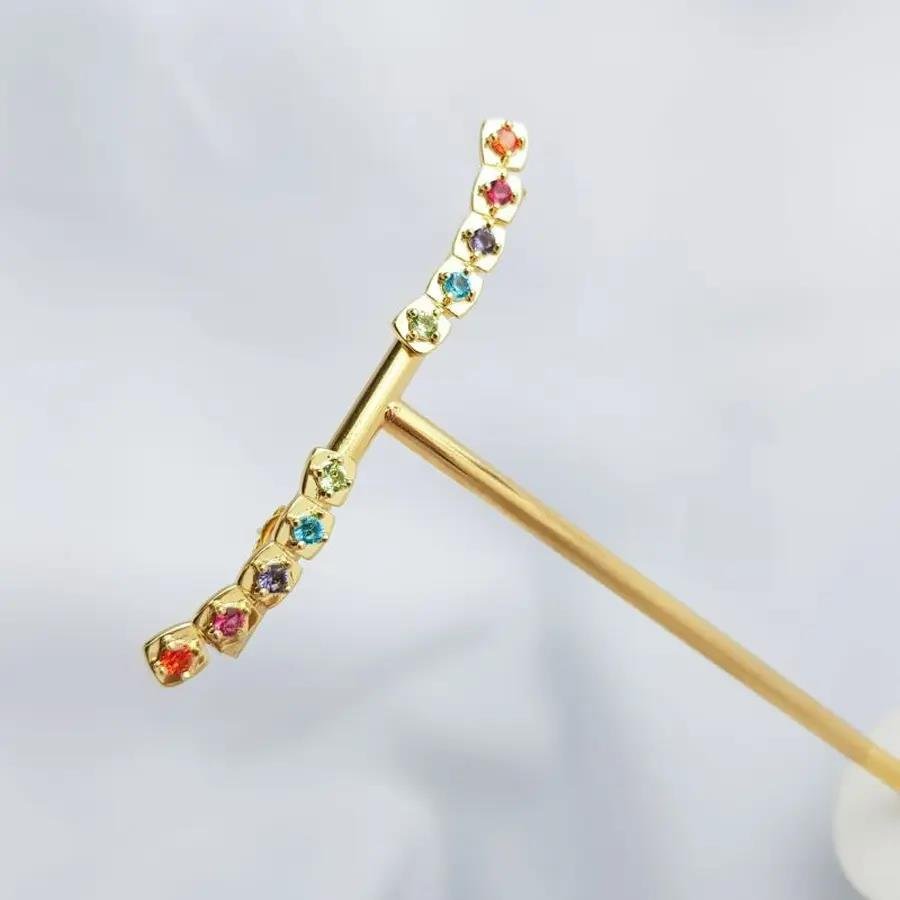 BRINCO EAR HOOK COM PONTOS LUZ COLOR| 3CM|BANHADO EM OURO 18K