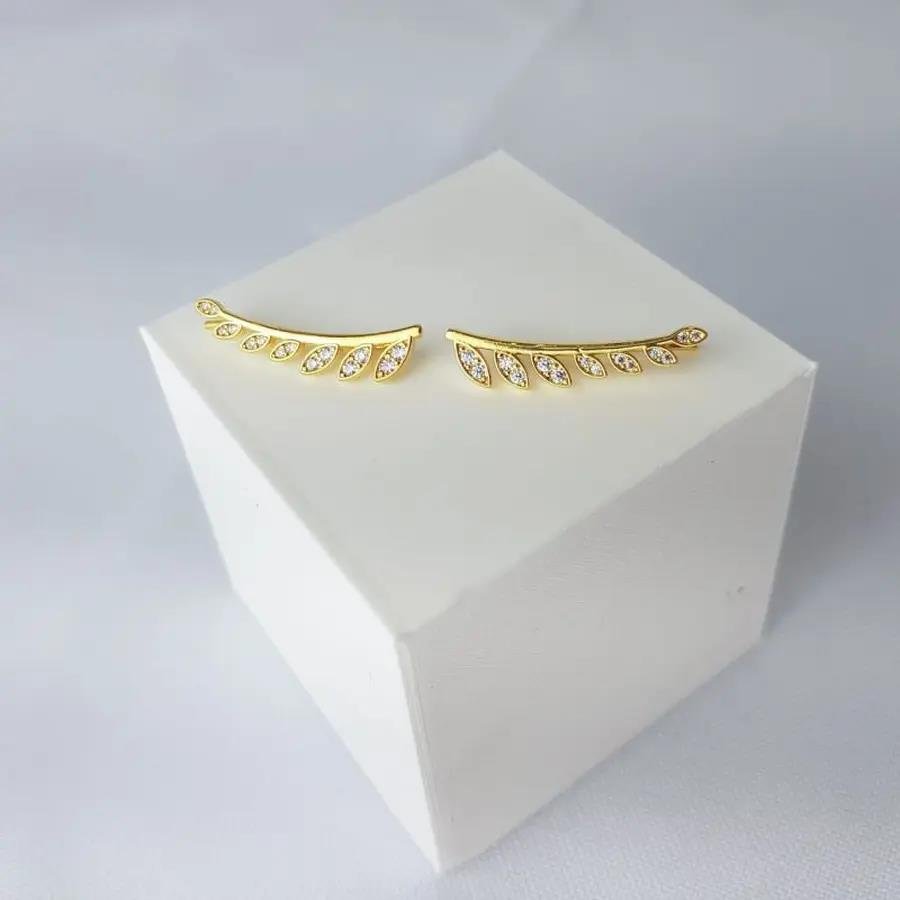 BRINCO EAR CUFF RAMOS CRAVEJADO| 2,6CM|BANHADO EM OURO 18K